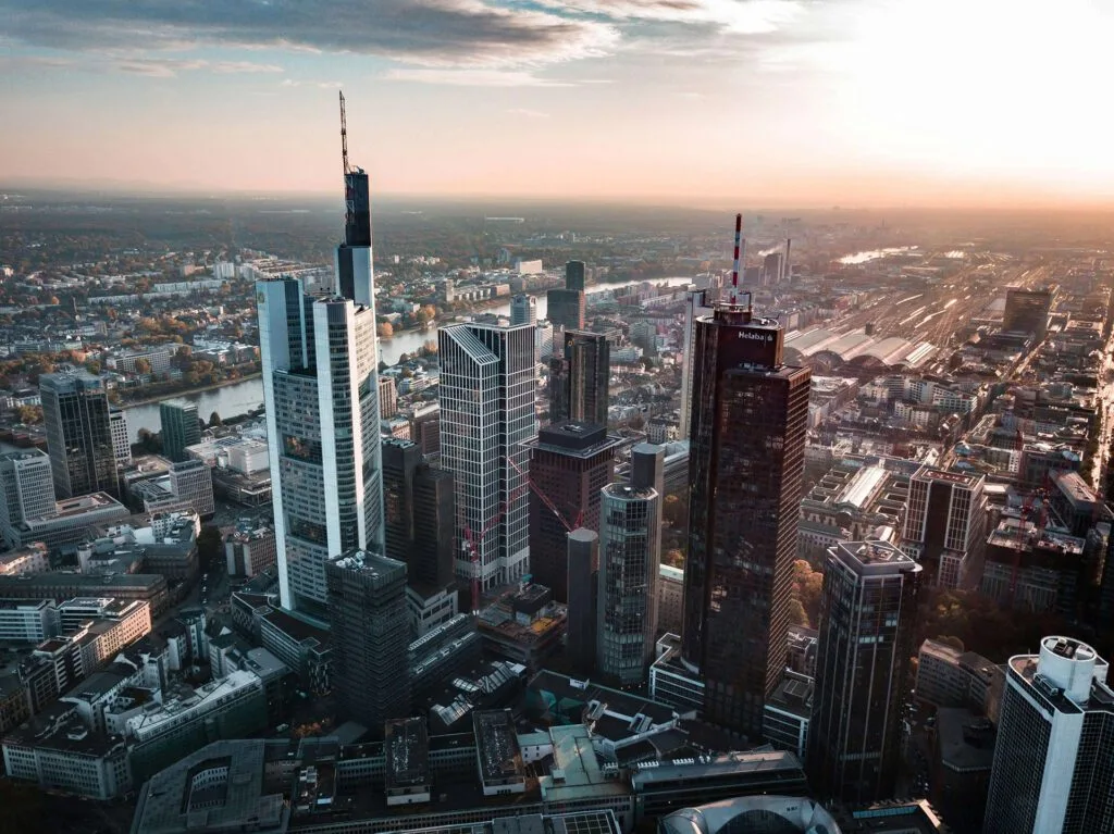 Inside Prop Trading #2 – Von London bis Frankfurt: Prop Trading nimmt Fahrt auf
